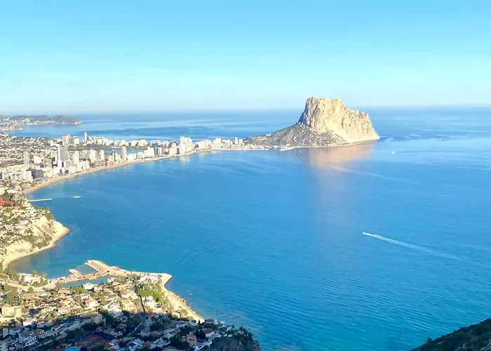 Natalie Calpe Sun 100M To The Beach Center